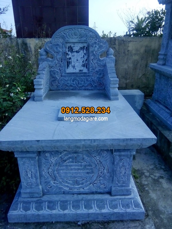Mẫu mộ đá xanh cao cấp thiết kế chuẩn phong thủy tại Ninh Vân 