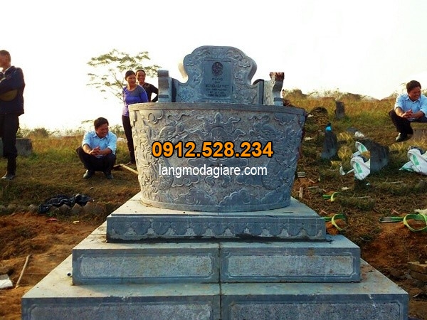 Tổng hợp hình ảnh mộ đá tròn đẹp nhất Việt Nam 4