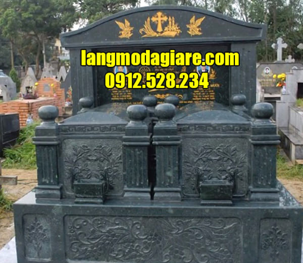 Lăng mộ đá tâm linh Ninh Vân