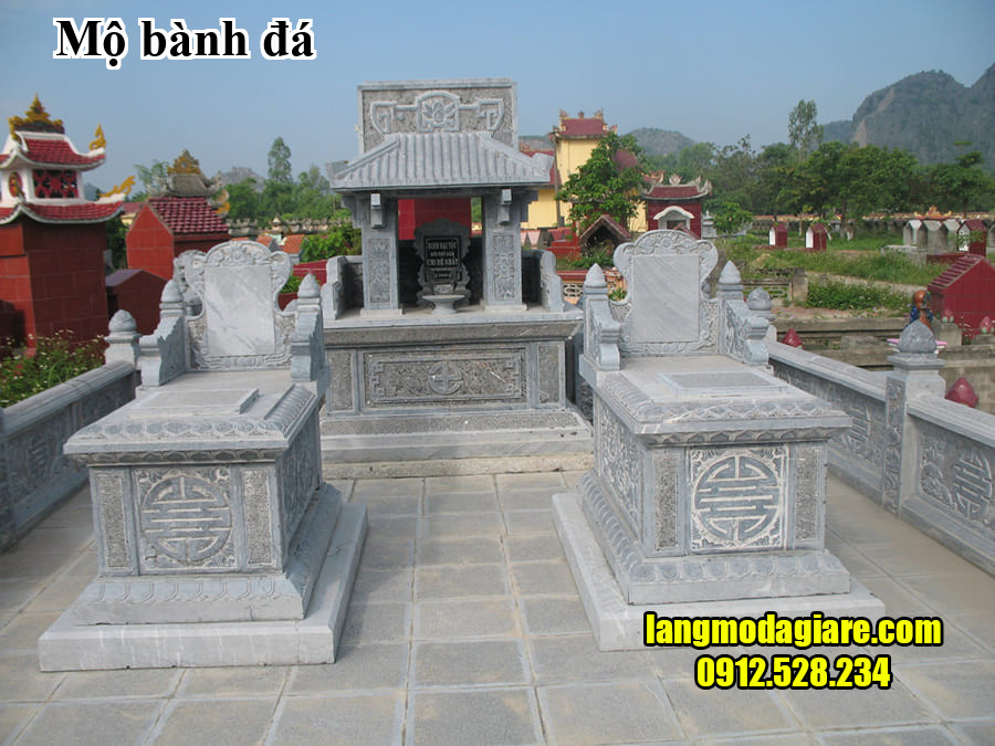 Mộ bành đá