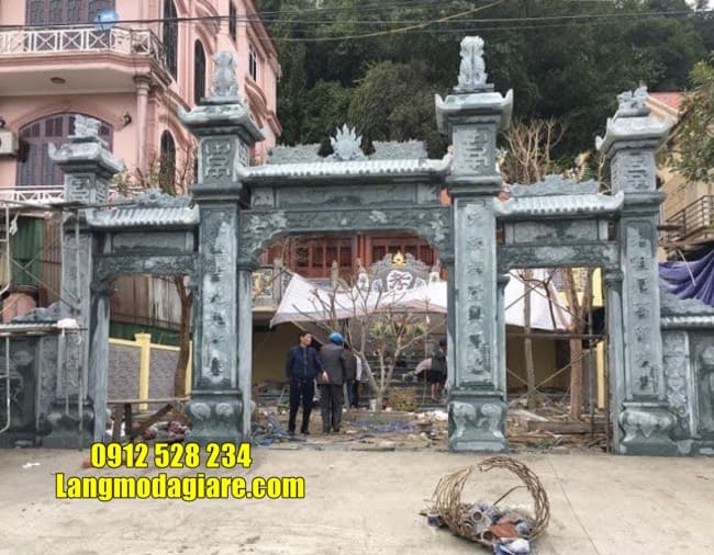 cổng tam quan bằng đá đẹp tại Vĩnh Phúc