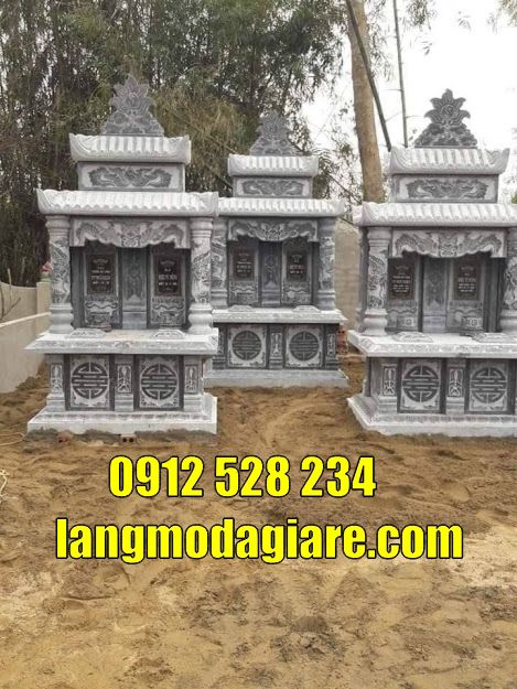 mộ đôi bằng đá xanh nguyên khối bán tại An Giang
